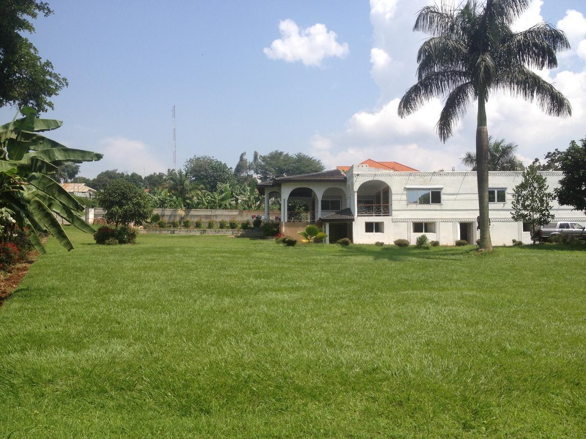 Egg Botanical View Motel Entebbe Exterior photo